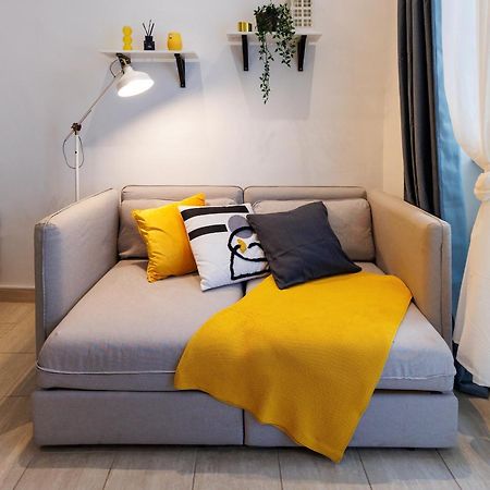 Cozy Market-Square Retreat Located In The Heart Of The 10Th District Вена Экстерьер фото